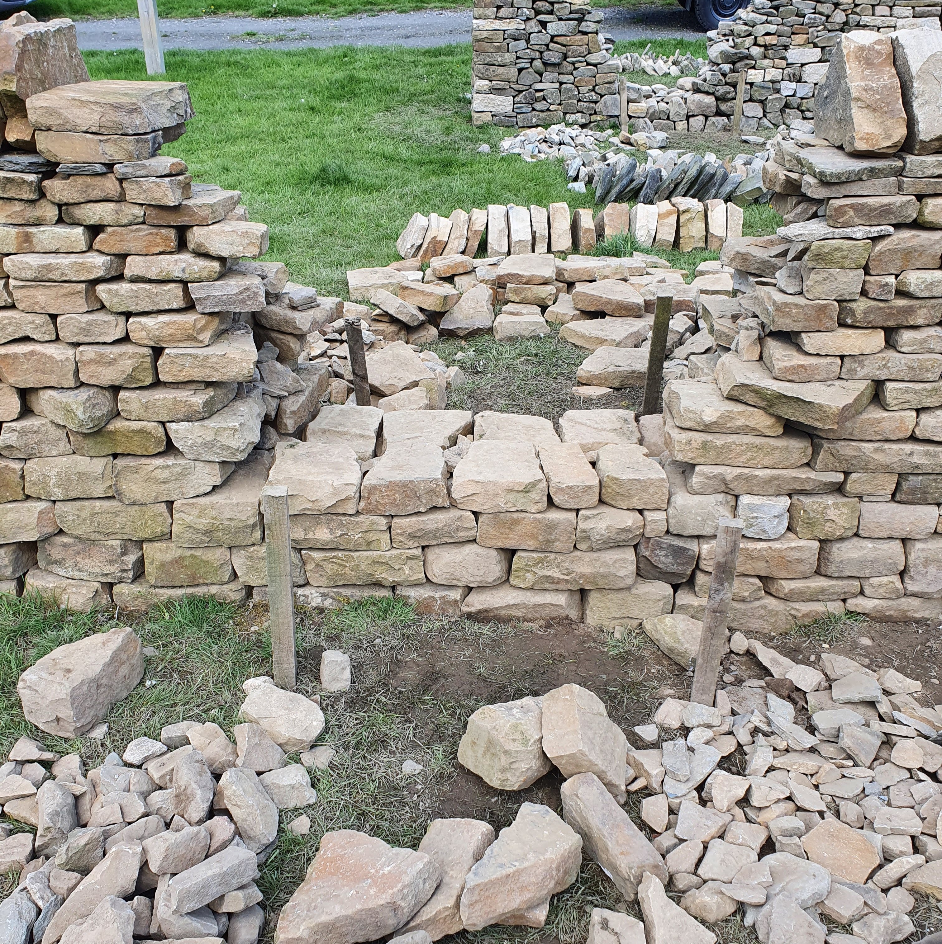 dry stone wall first lift